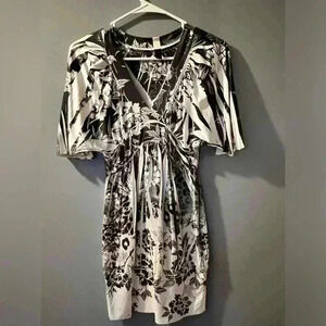 Boho Satiny Long Shirt by Diva. V Neck. Super Soft, Stretchy and Lightweight